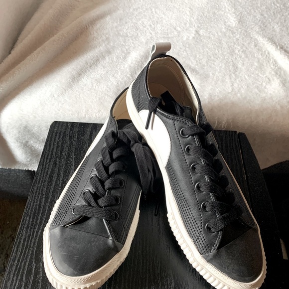 McQ by Alexander McQueen Swallow Sneakers - Picture 1 of 7